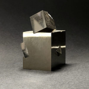 Pirita Macla procedente de Mina Ampliación A Victoria, Navajún, España. hover