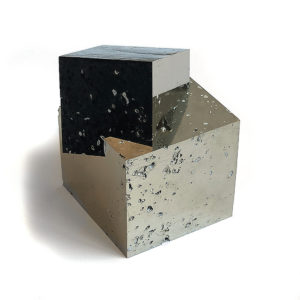 Pirita Macla procedente de Mina Ampliación A Victoria, Navajún, España. hover