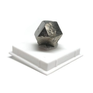 Pirita Cubo Octaedro procedente de Mina Ampliación A Victoria, Navajún, España