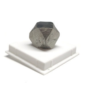 Pirita Cubo Octaedro procedente de Mina Ampliación A Victoria, Navajún, España