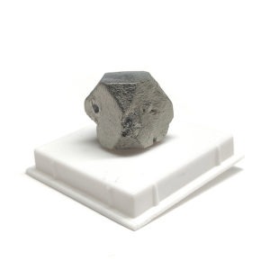 Pirita Cubo Octaedro procedente de Mina Ampliación A Victoria, Navajún, España hover