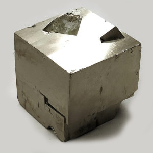 Pirita Cúbica procedente de Mina Ampliación A Victoria, Navajún, España. hover