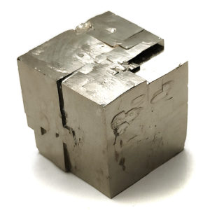 Pirita Cúbica procedente de Mina Ampliación A Victoria, Navajún, España.