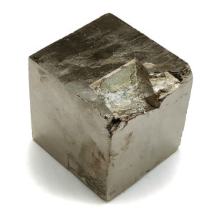 Pirita Cúbica procedente de Mina Ampliación A Victoria, Navajún, España. hover