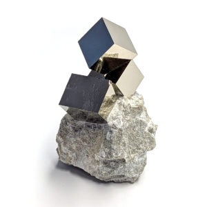 Pirita Cúbica en Matriz (5x3cm)