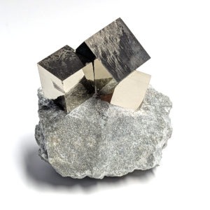Pirita Cúbica en Matriz (5x5cm)